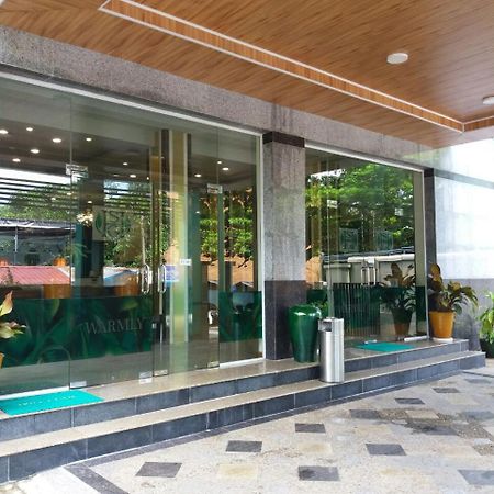 Silver Green Hotel Yangon Exteriör bild