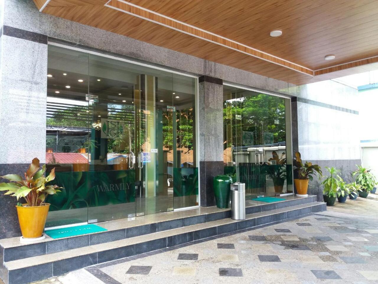 Silver Green Hotel Yangon Exteriör bild